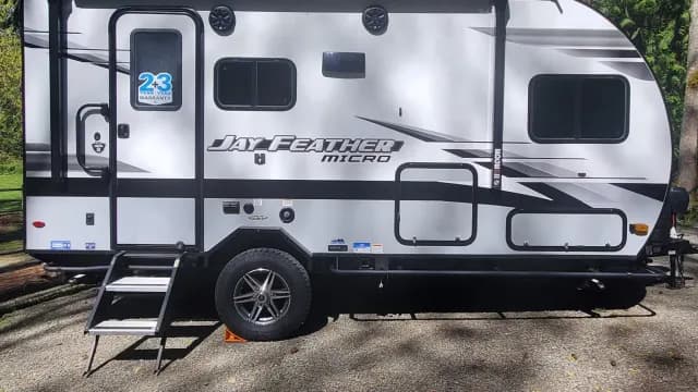 2022 Jayco Jay Feather Micro, a trailer for rent near Seattle