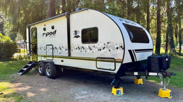 Forest River R-POD RP-202, a trailer for rent near Seattle